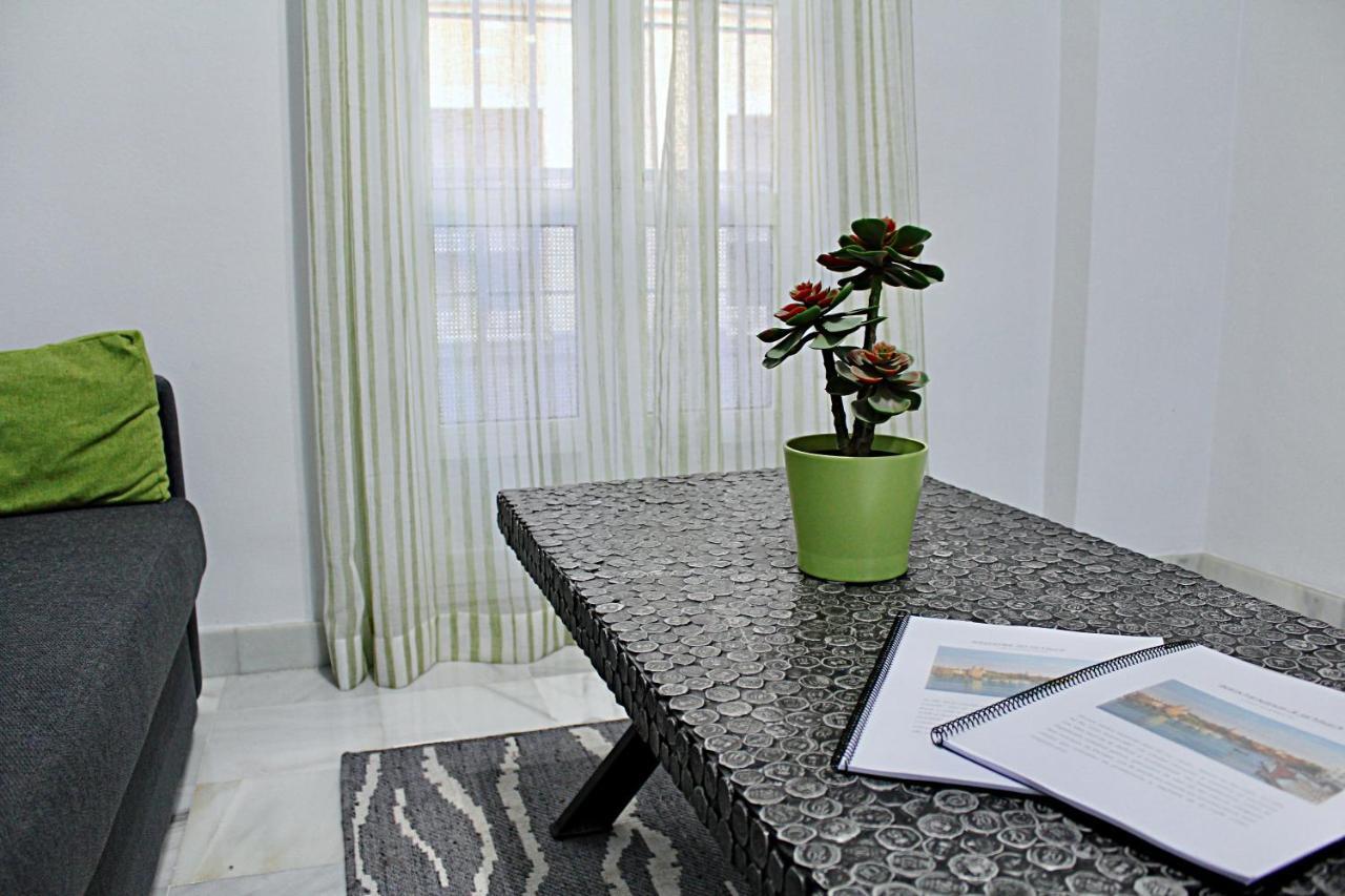 Wish Suite San Luis De Sevilla Luaran gambar